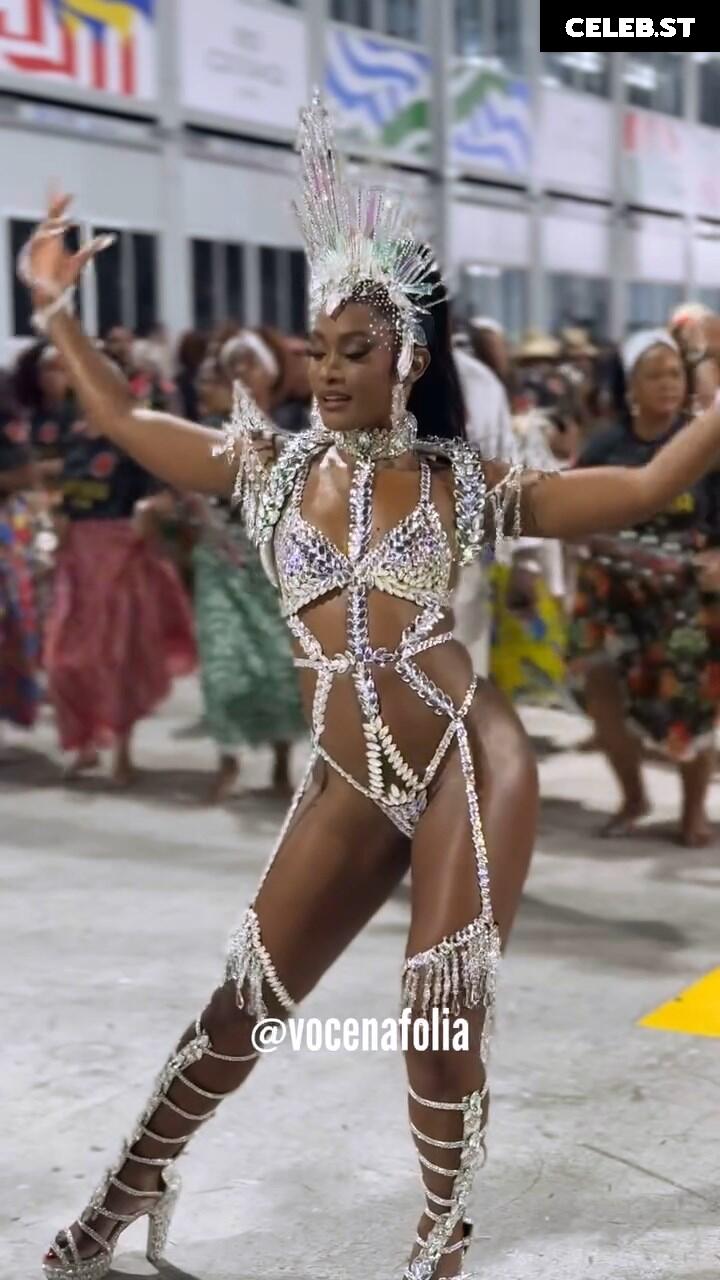 Erika Januza Image 22831129