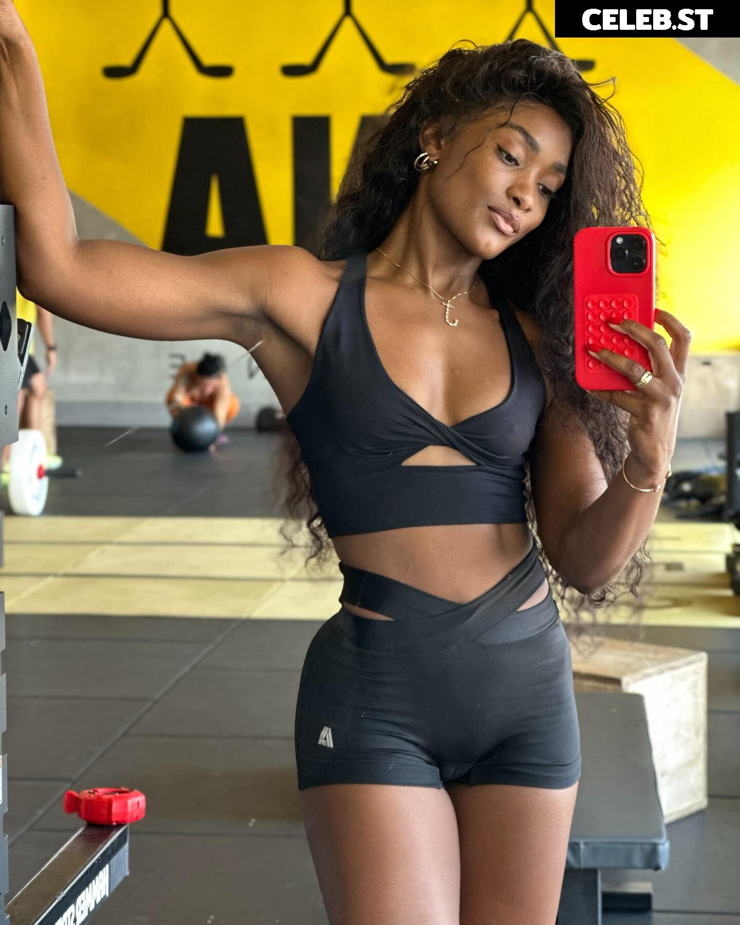 Erika Januza Image 22831116