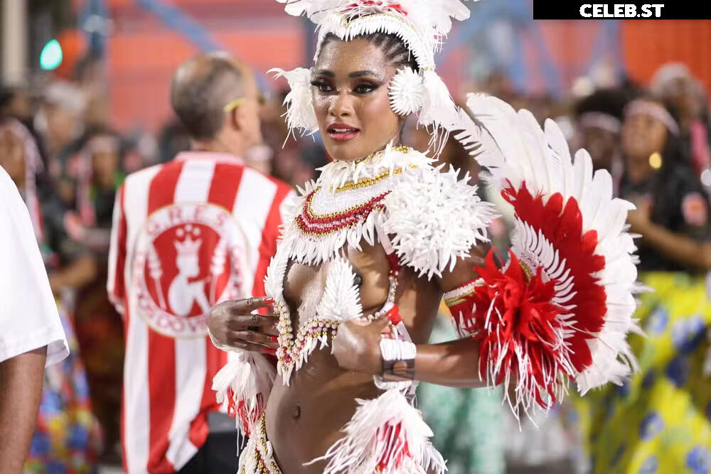 Erika Januza Image 22831114