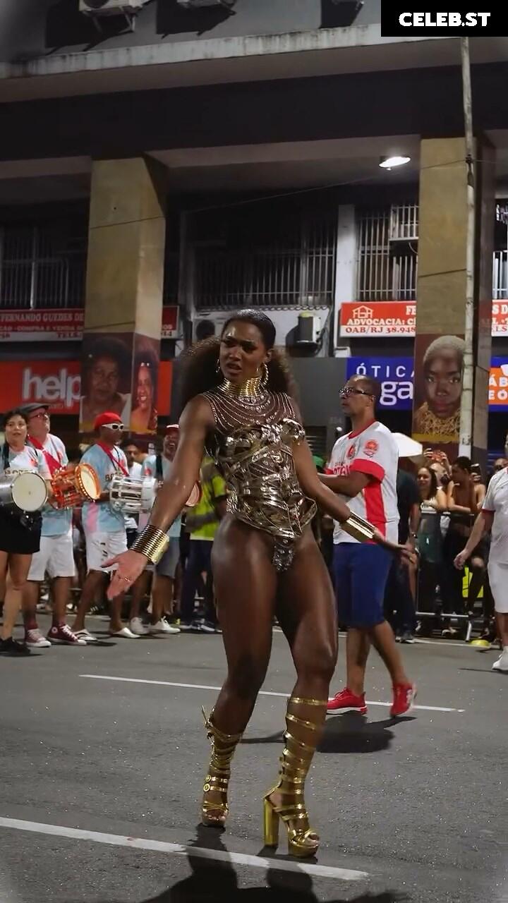 Erika Januza Image 22831099