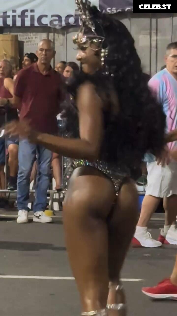 Erika Januza Image 22831085