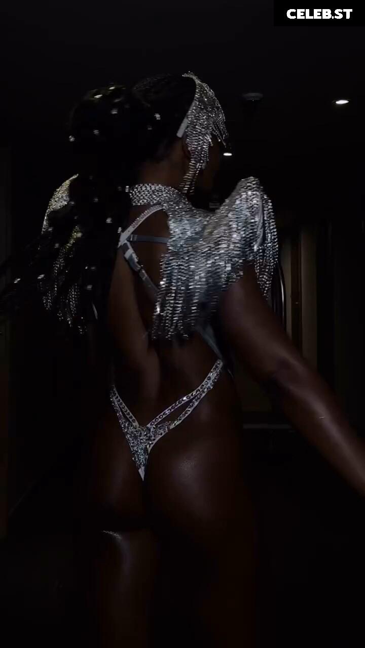 Erika Januza Image 22831057