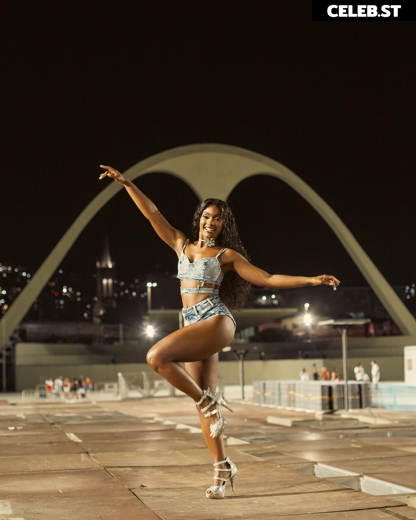 Erika Januza Image 22831071
