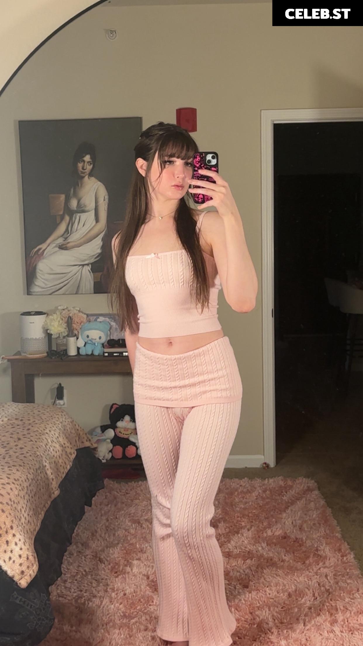 TS Lana | lanax420 Image 22807864