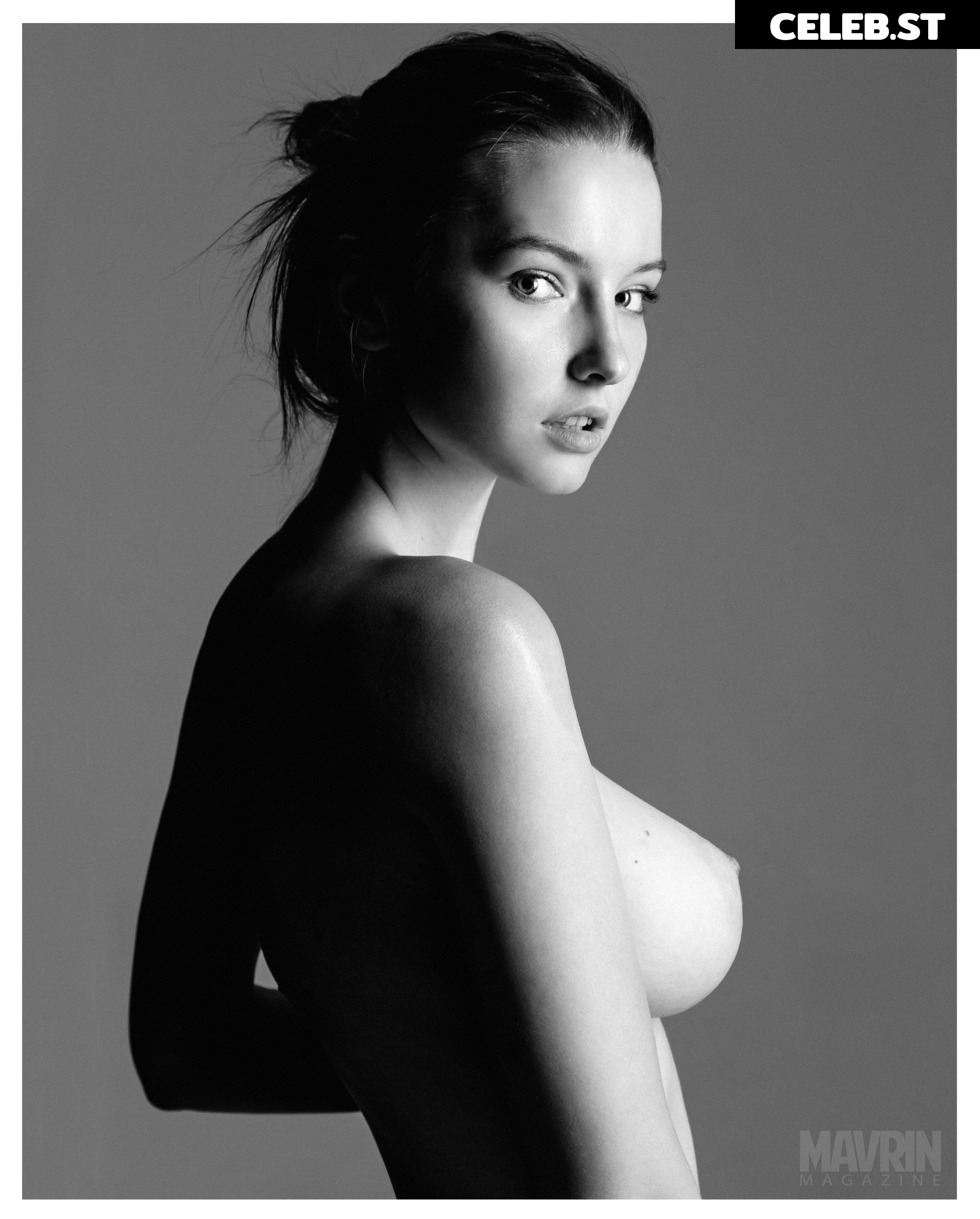 Amy Tsareva Image 22884167