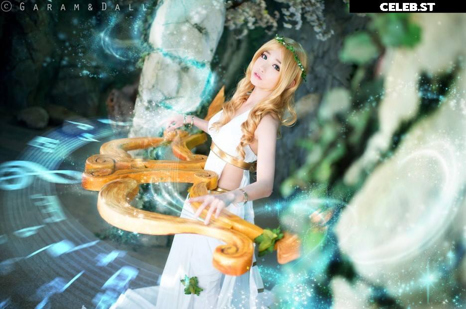 Spiral Cats Cosplay Image 22881861