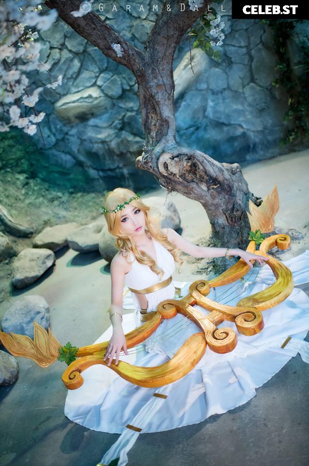 Spiral Cats Cosplay Image 22881855