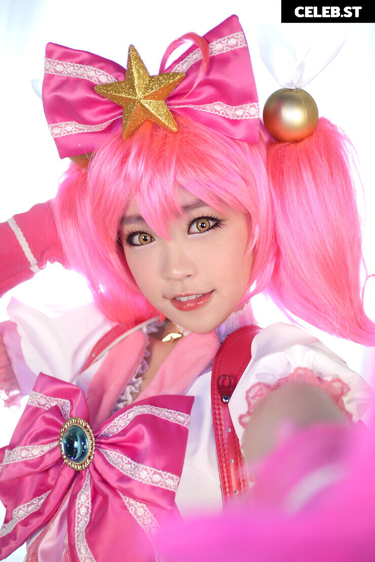 Spiral Cats Cosplay Image 22881843