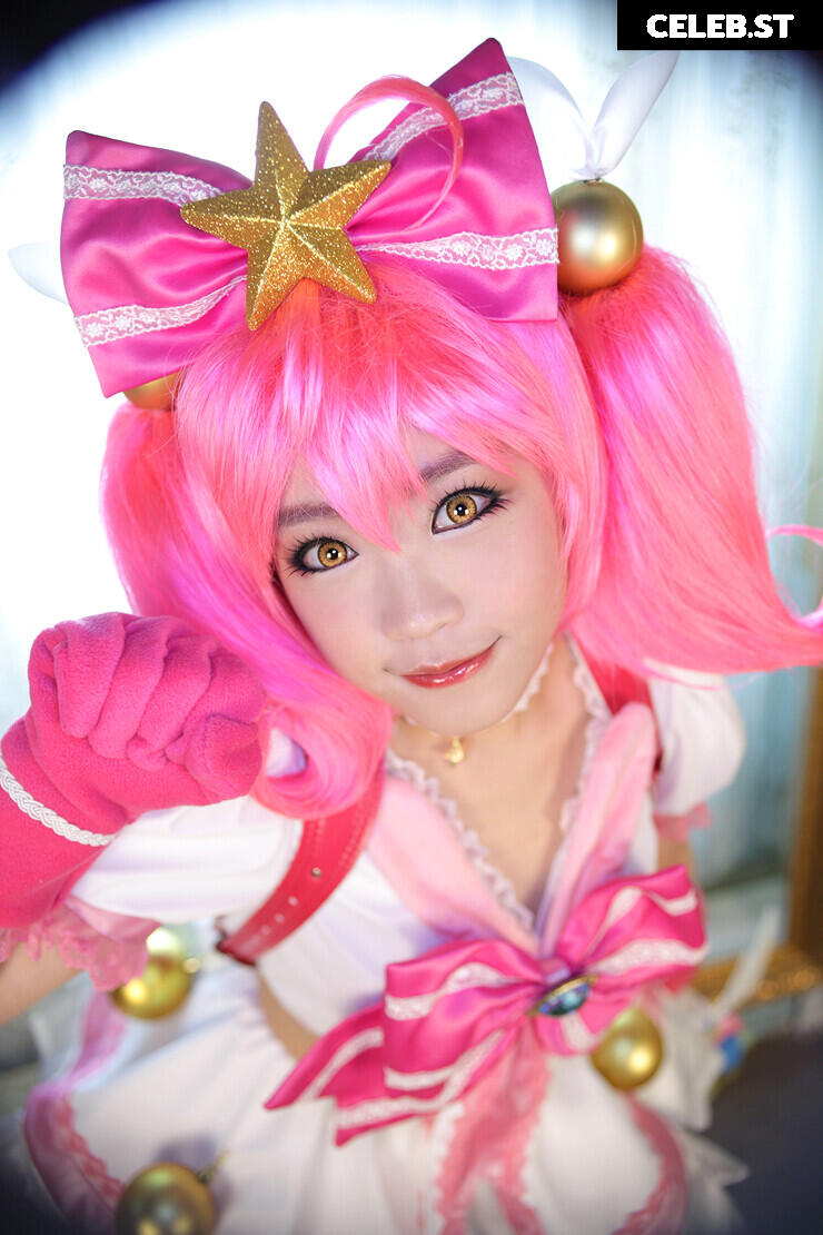 Spiral Cats Cosplay Image 22881844