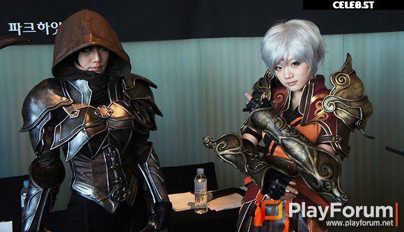Spiral Cats Cosplay Image 22881481
