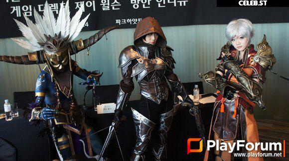 Spiral Cats Cosplay Image 22881477