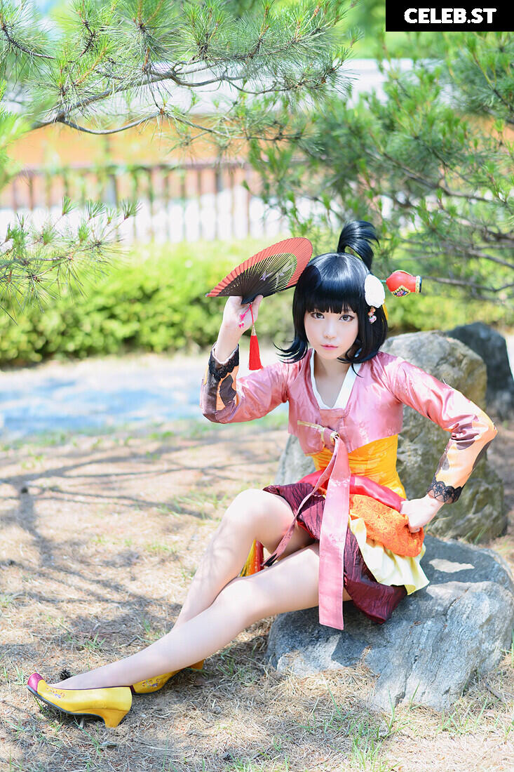 Spiral Cats Cosplay Image 22881780