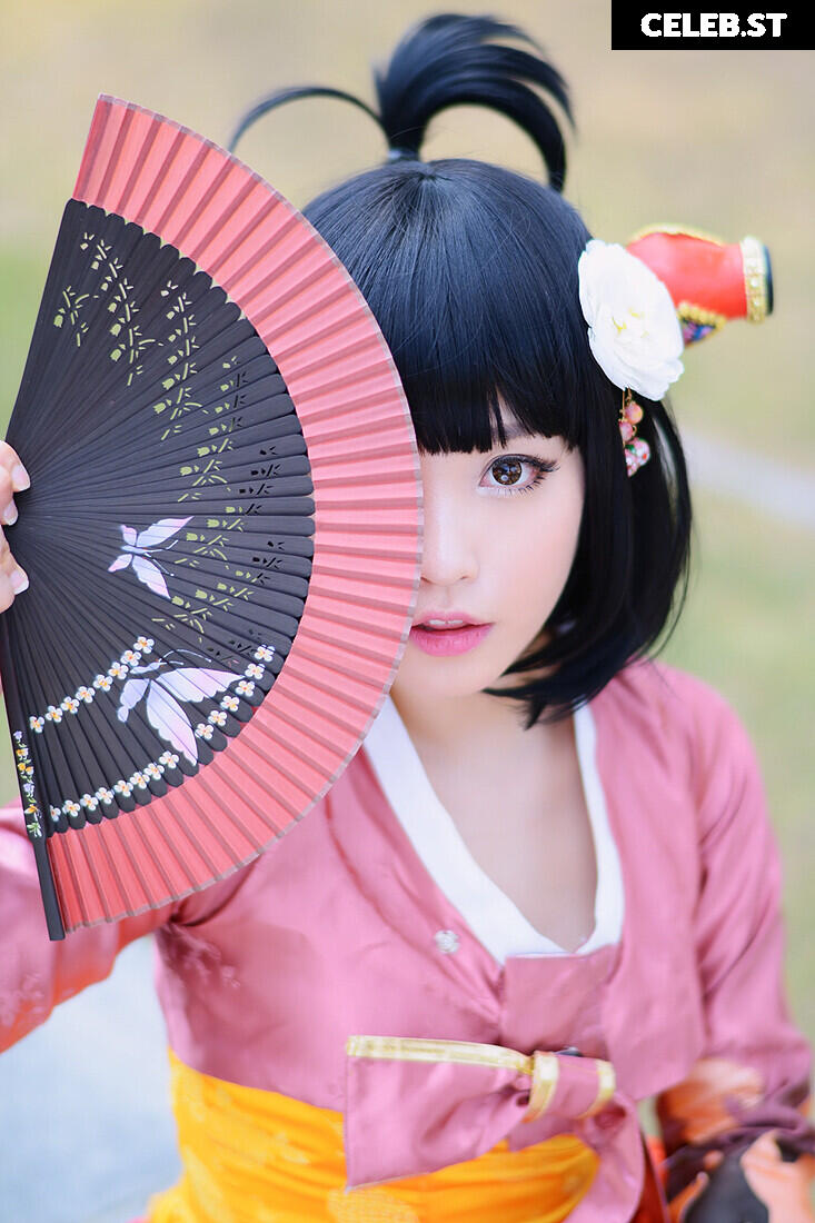 Spiral Cats Cosplay Image 22881785
