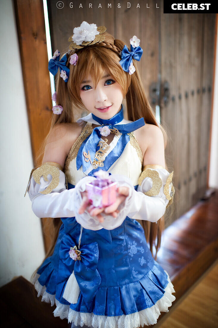 Spiral Cats Cosplay Image 22881723