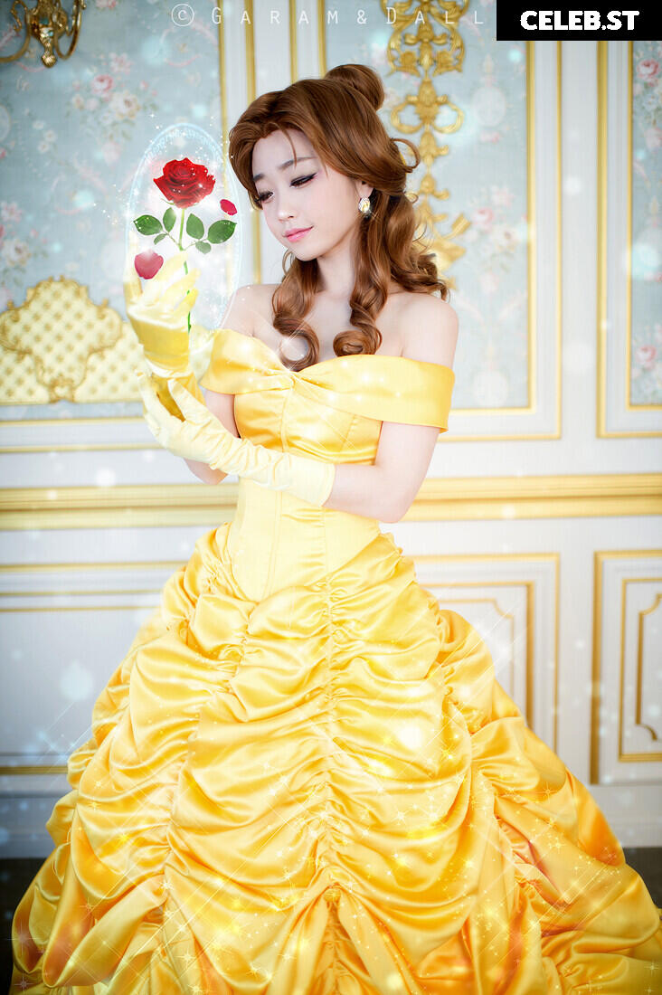 Spiral Cats Cosplay Image 22881717