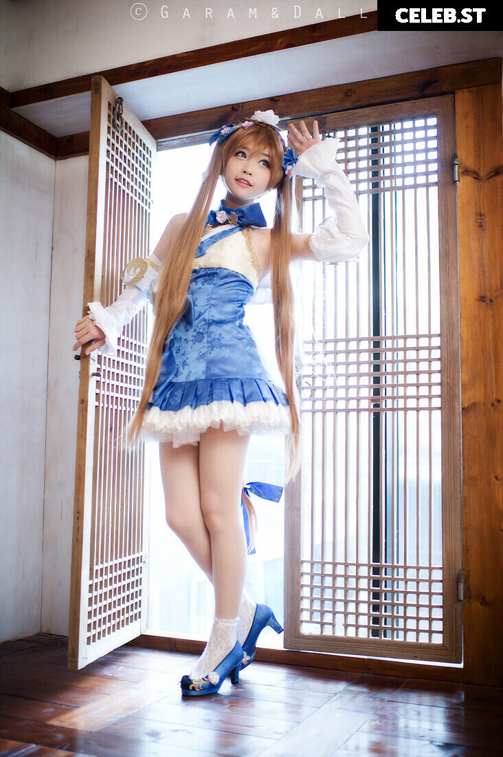 Spiral Cats Cosplay Image 22881733