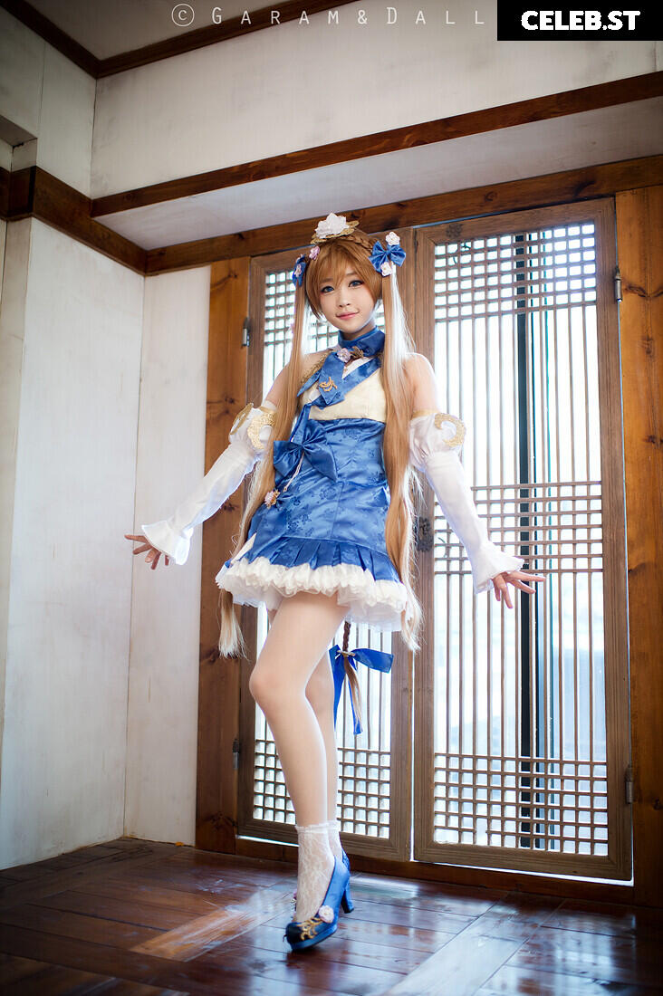 Spiral Cats Cosplay Image 22881731