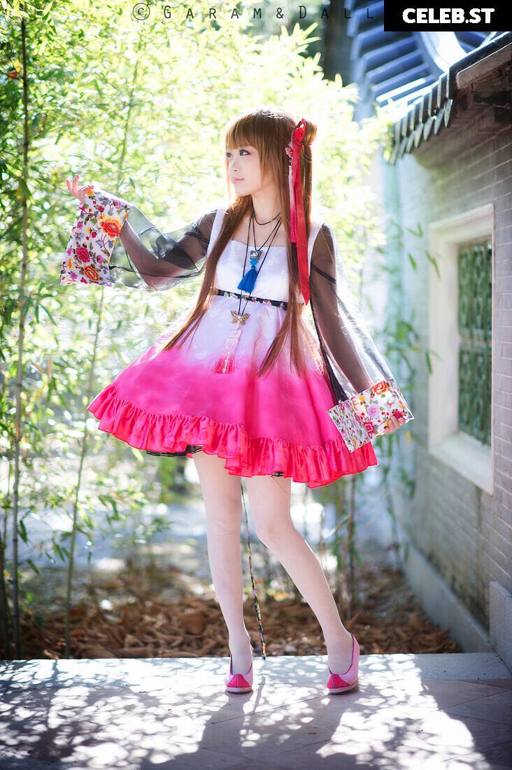 Spiral Cats Cosplay Image 22881763