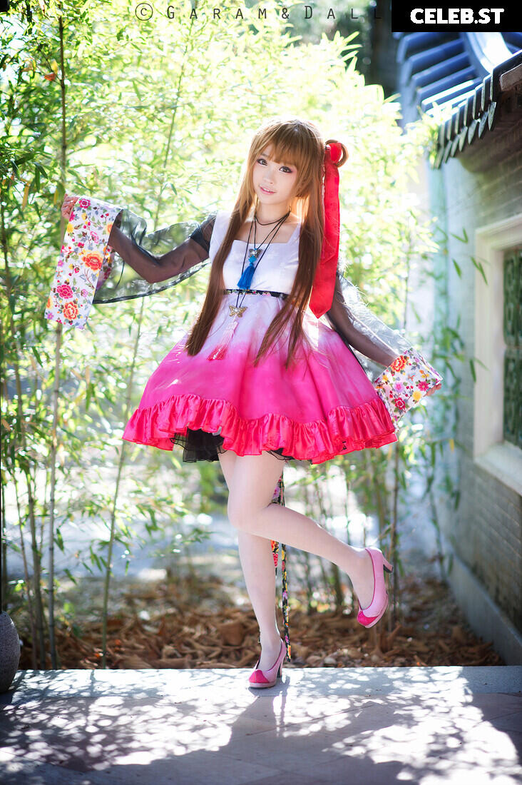 Spiral Cats Cosplay Image 22881762