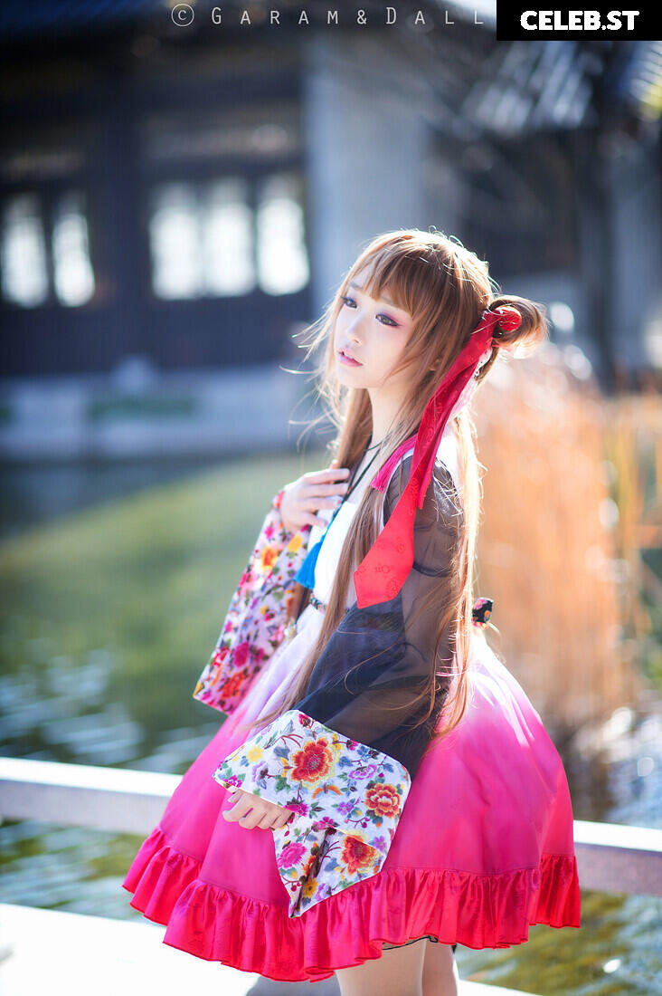 Spiral Cats Cosplay Image 22881764