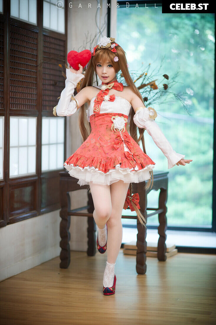 Spiral Cats Cosplay Image 22881740