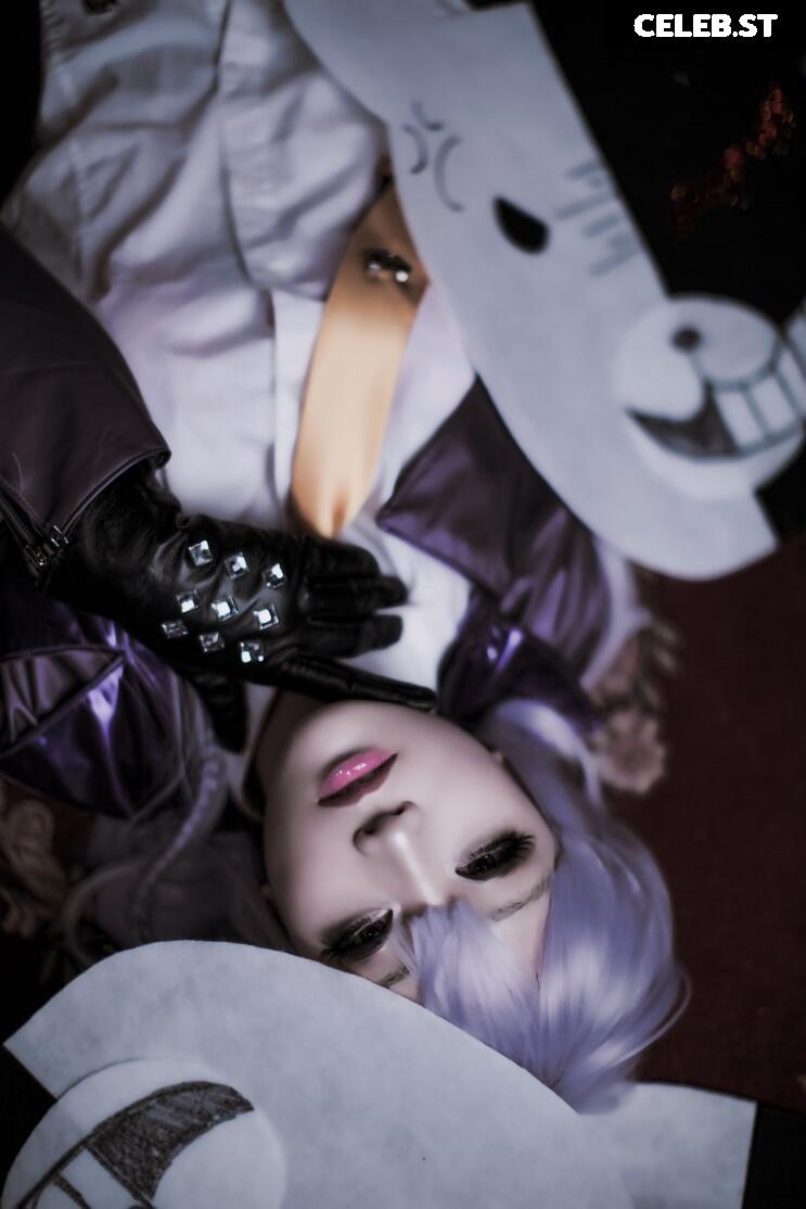 Spiral Cats Cosplay Image 22881660