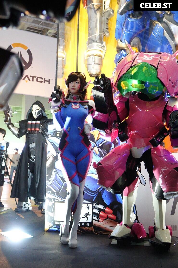 Spiral Cats Cosplay Image 22881678