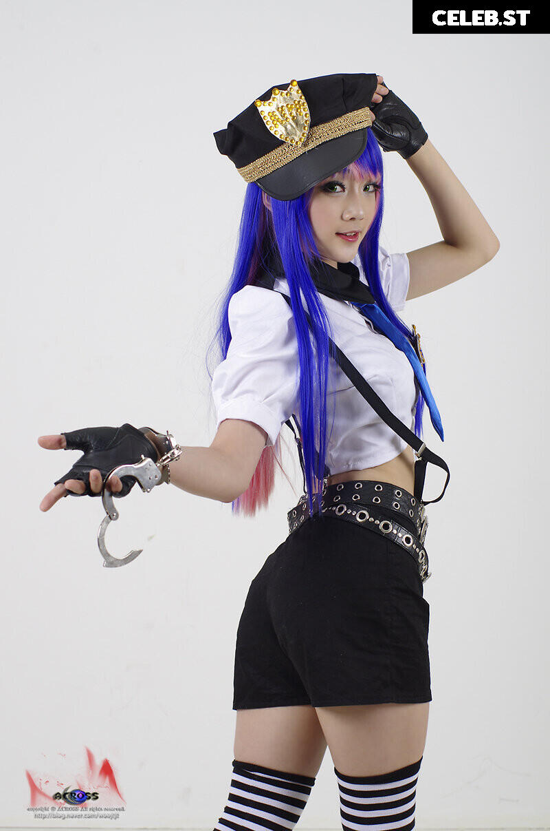 Spiral Cats Cosplay Image 22881397