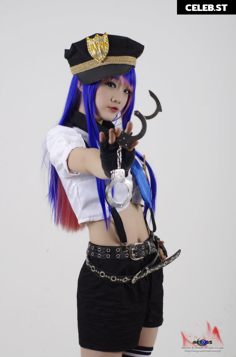 Spiral Cats Cosplay Image 22881389