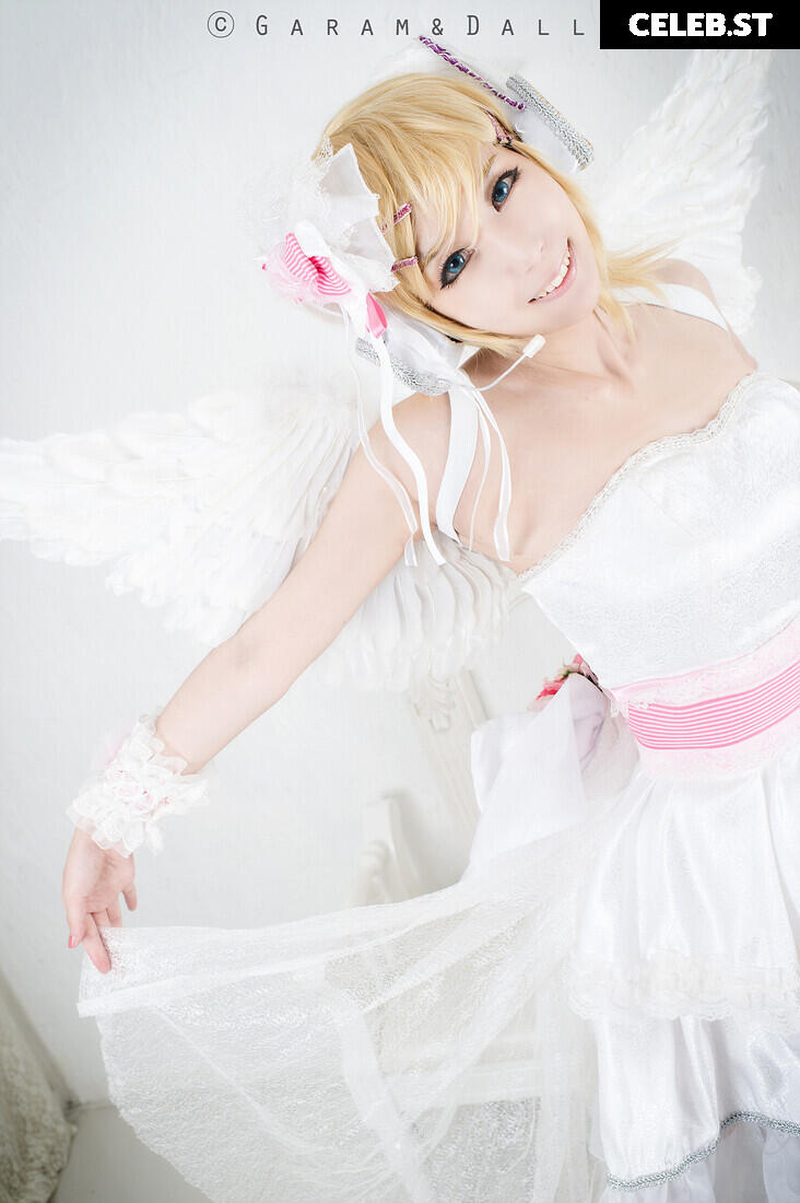Spiral Cats Cosplay Image 22881325