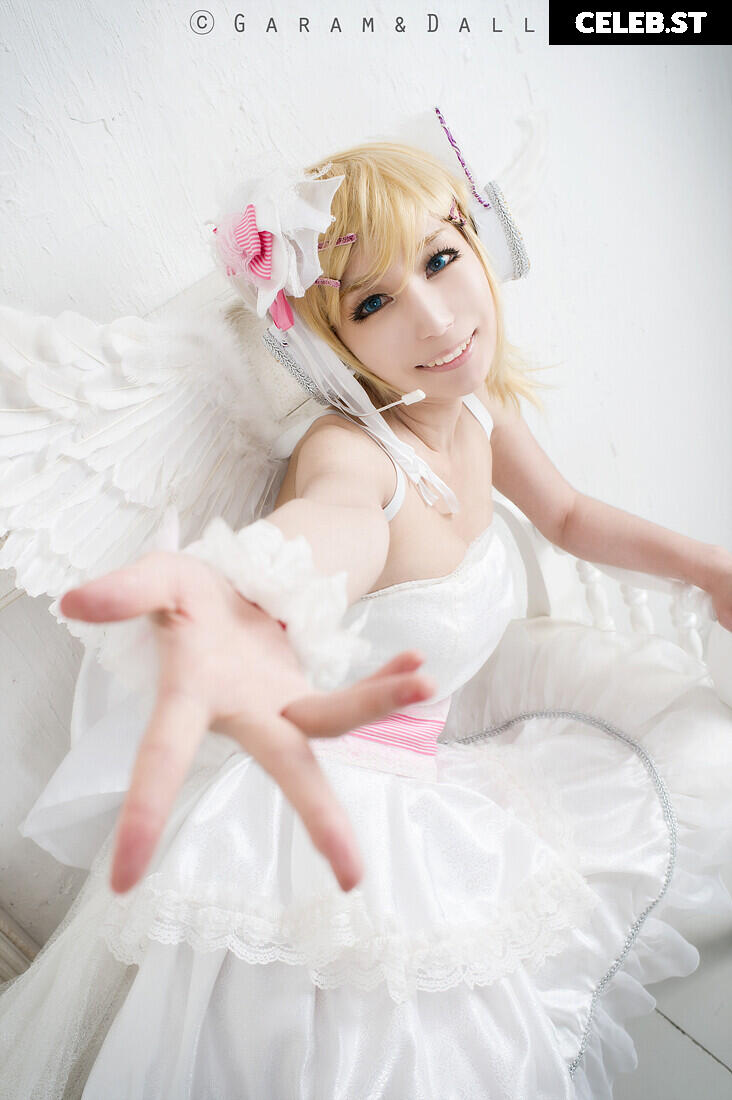 Spiral Cats Cosplay Image 22881324