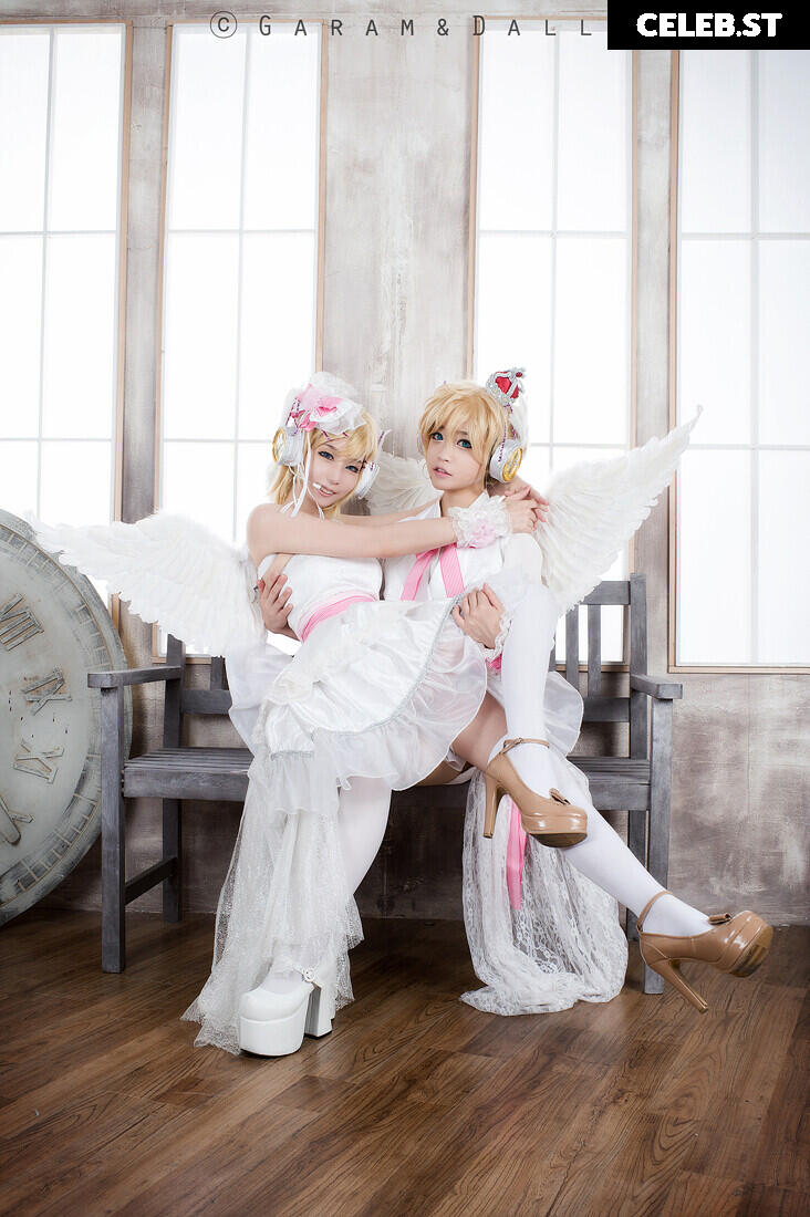 Spiral Cats Cosplay Image 22881317