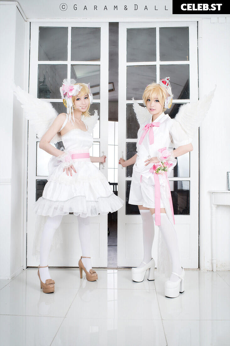 Spiral Cats Cosplay Image 22881318