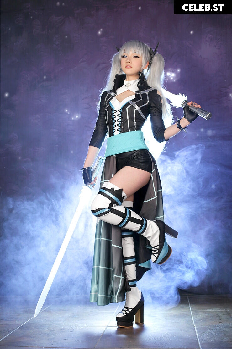 Spiral Cats Cosplay Image 22881299