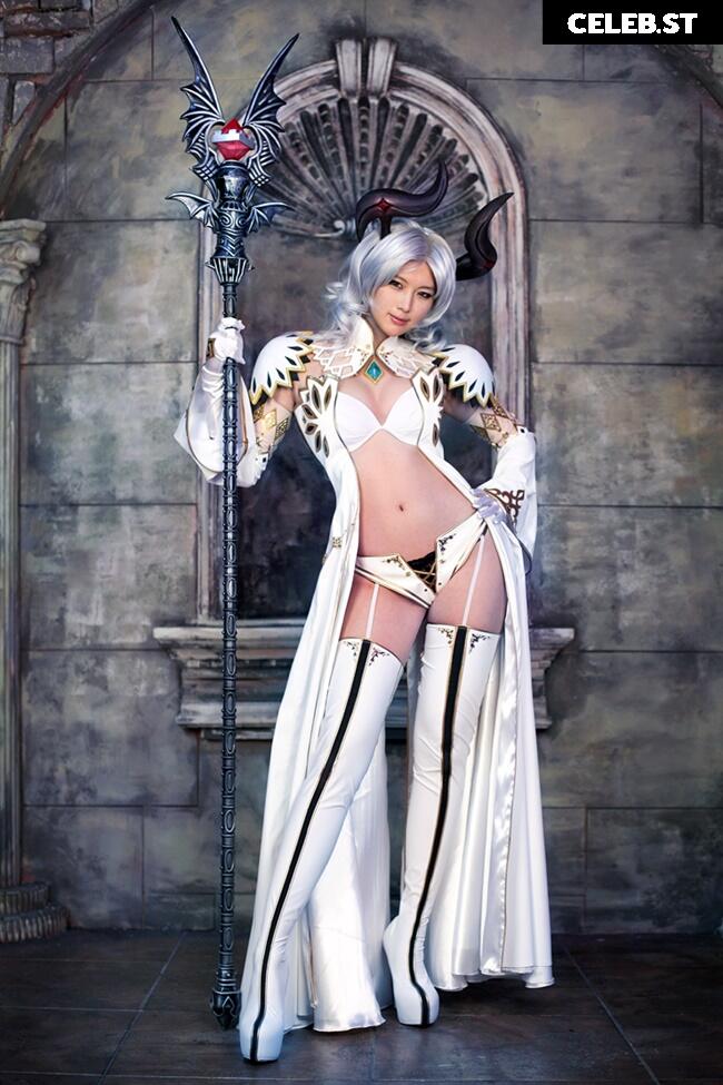 Spiral Cats Cosplay Image 22881272