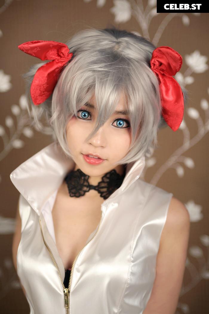 Spiral Cats Cosplay Image 22881278