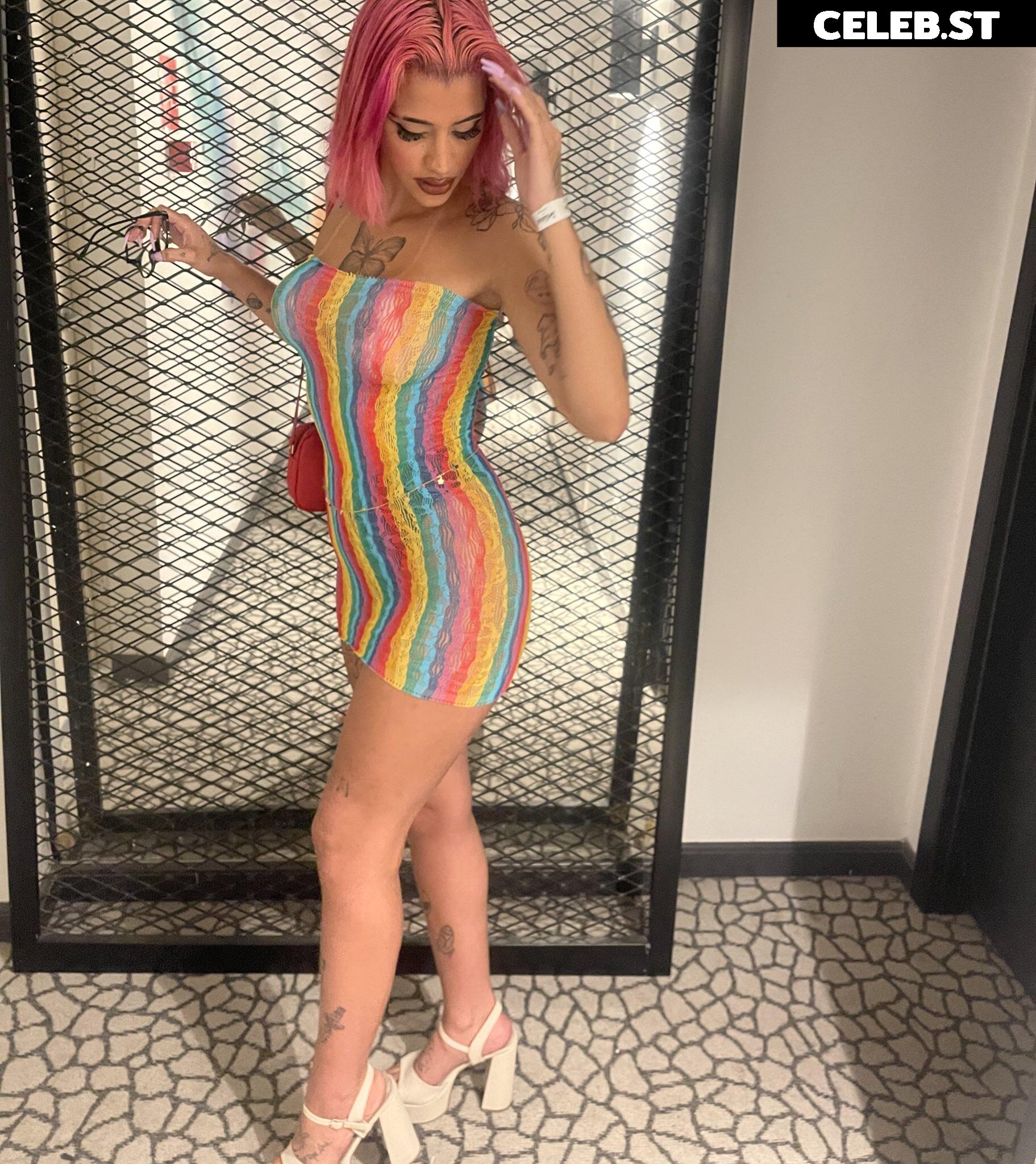 AZZY Image 22883839