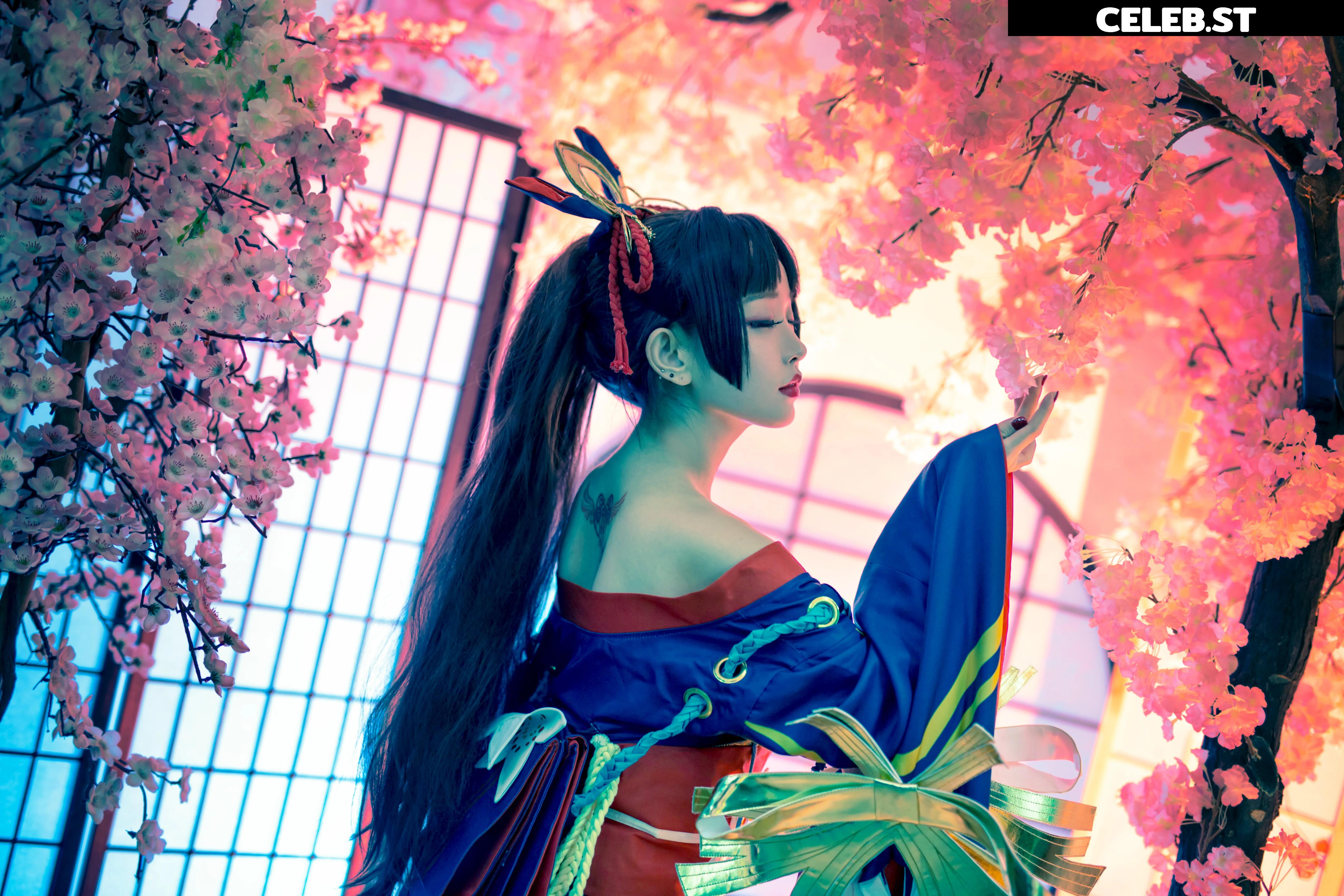 Spiral Cats Cosplay Image 22882042