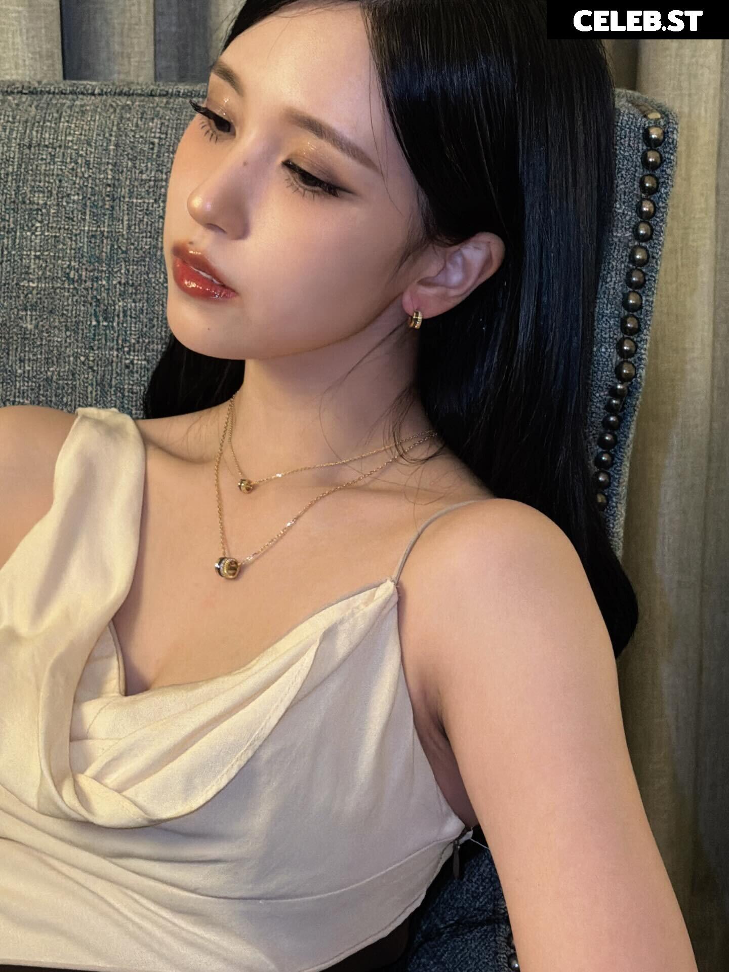 Mina Myoi (TWICE) Image 22766420