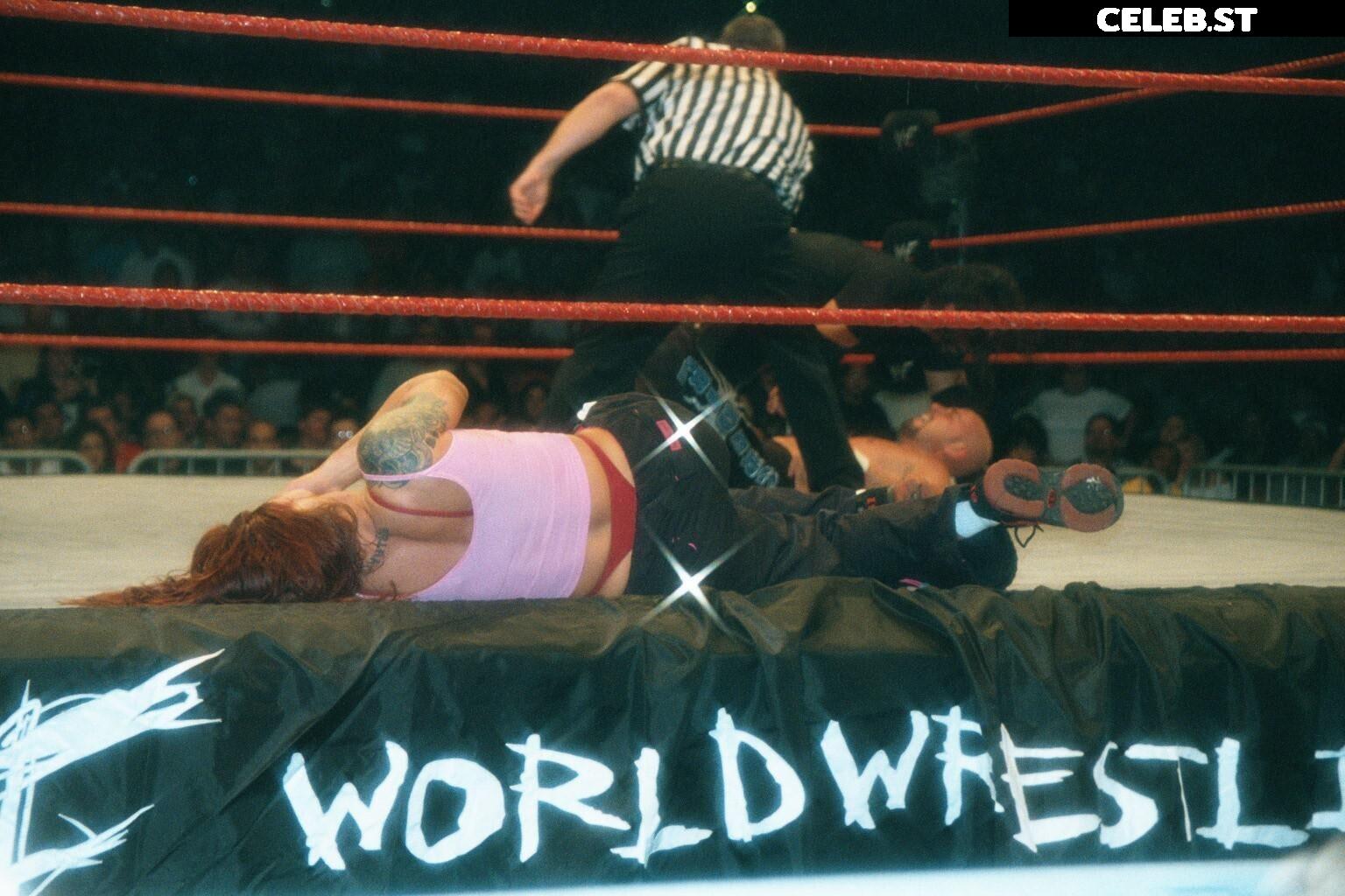 Lita (Amy Dumas) Image 22766720