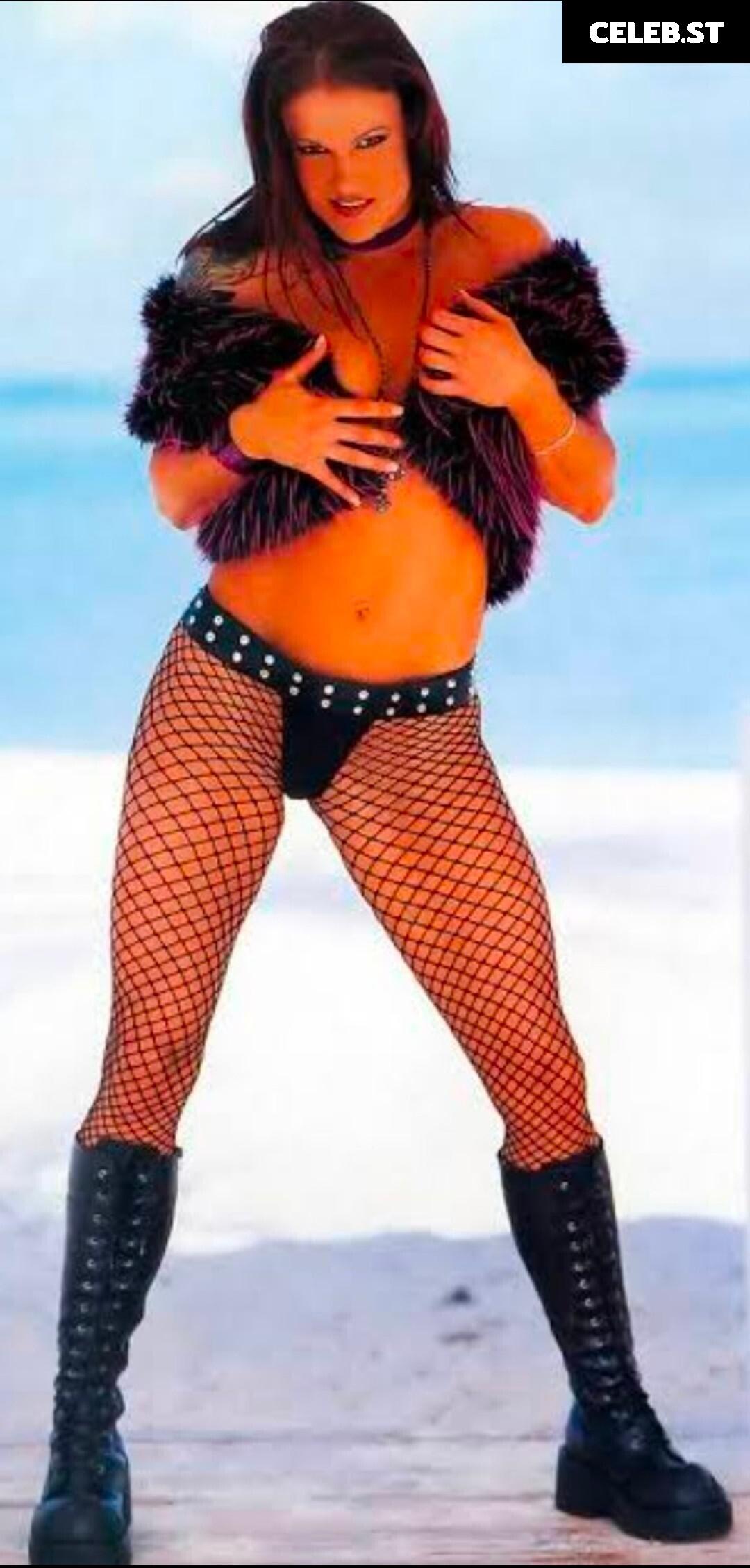 Lita (Amy Dumas) Image 22766734