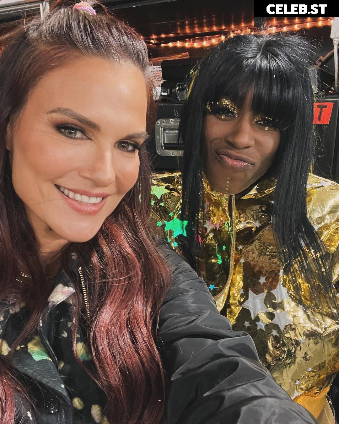 Lita (Amy Dumas) Image 22766695