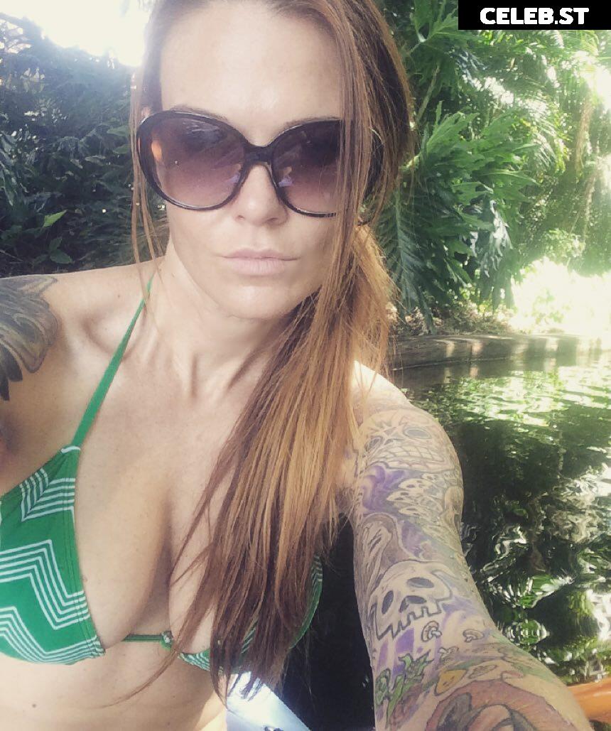 Lita (Amy Dumas) Image 22766641