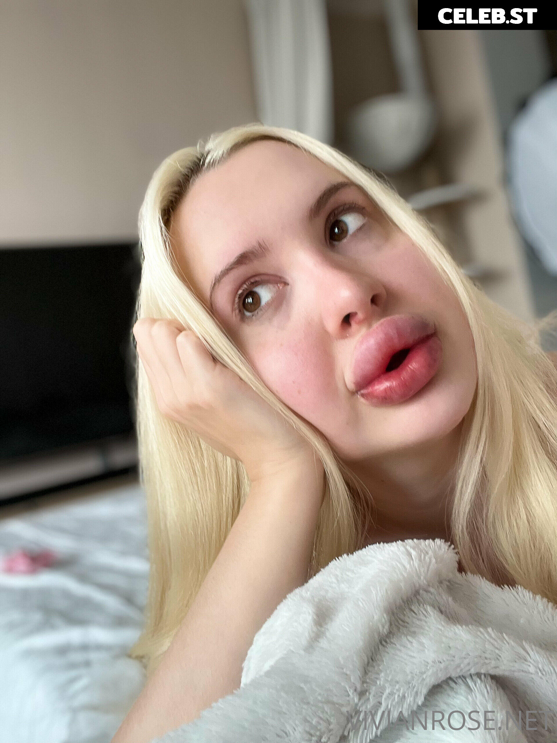 Vivian Rose Image 2277787