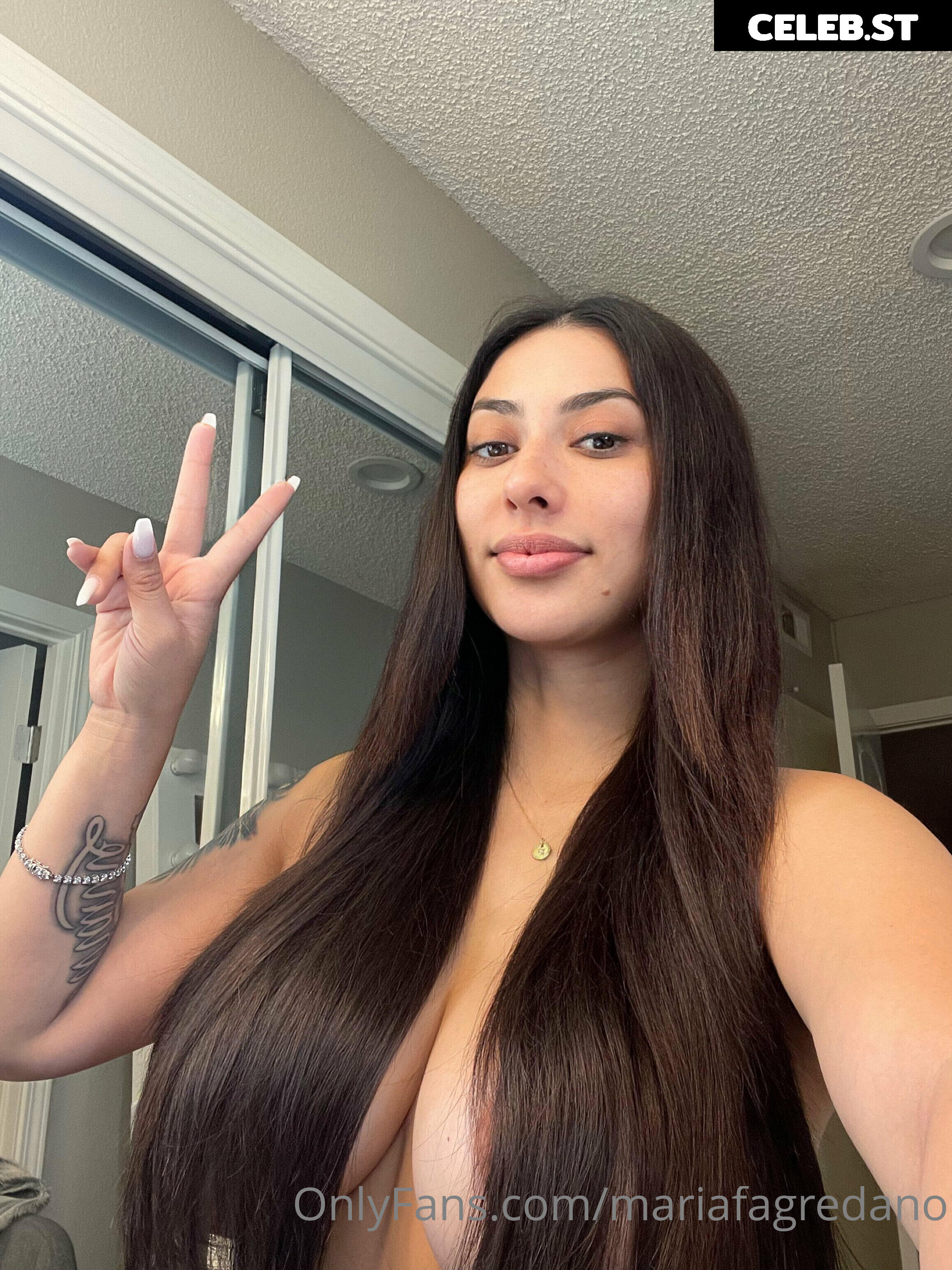 Nichole Pure aka Maria Fagredano Image 22777061