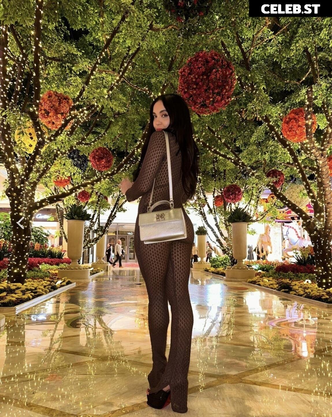 Stella Hudgens Image 2277725