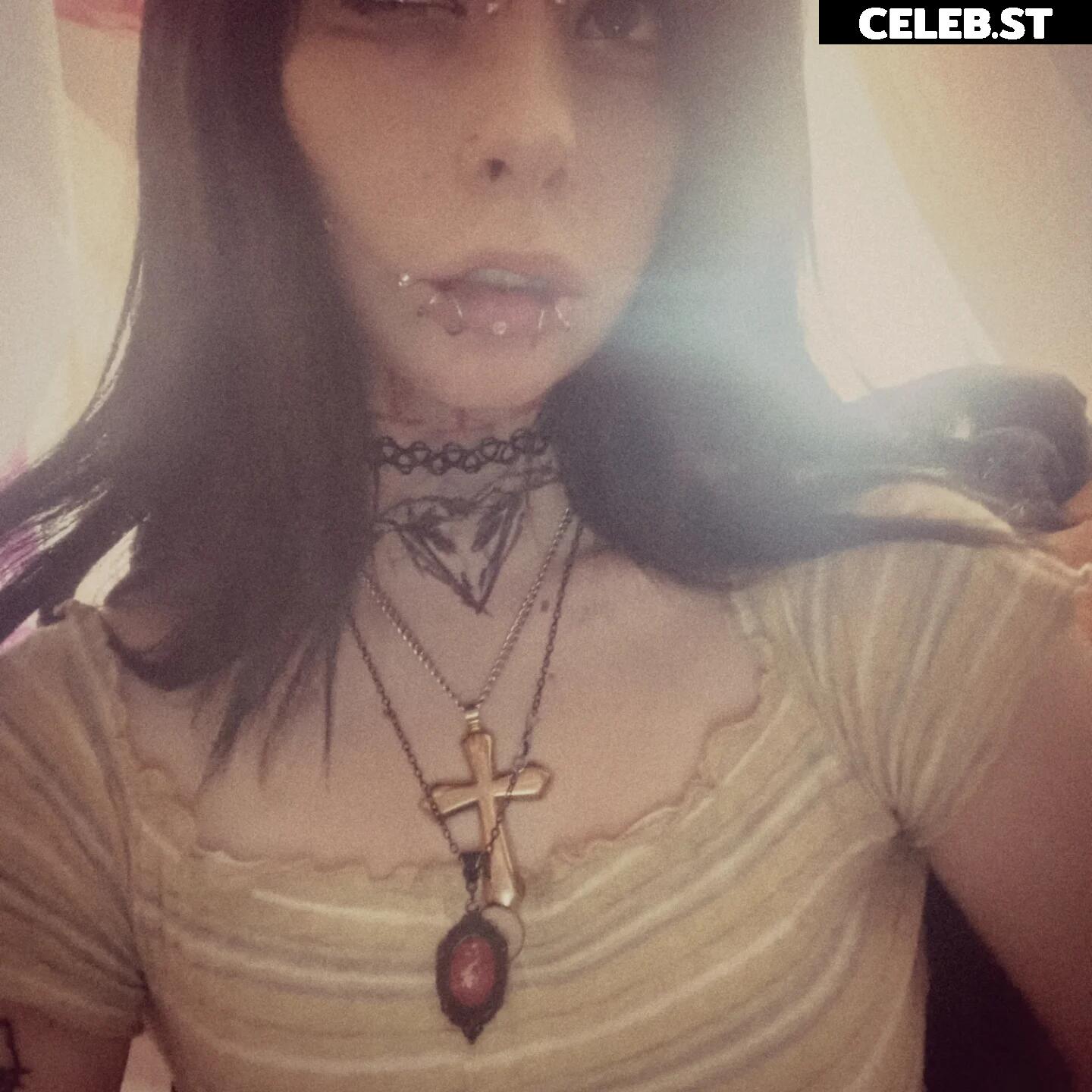 xsleepingcatx Image 22772997