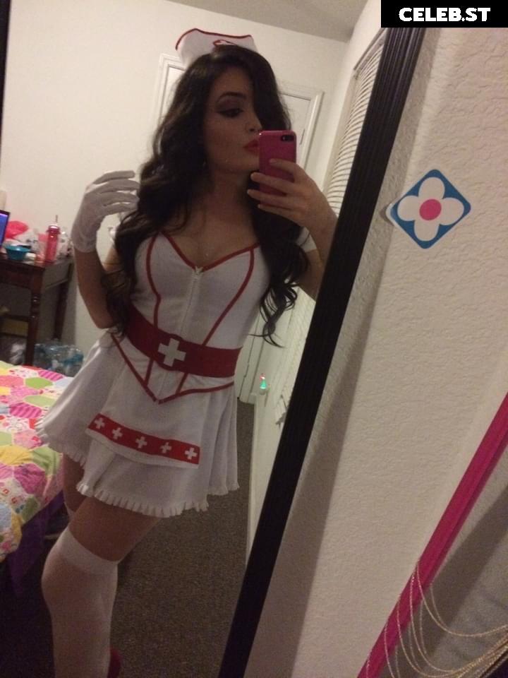 Yanet Gutierrez Image 22772691