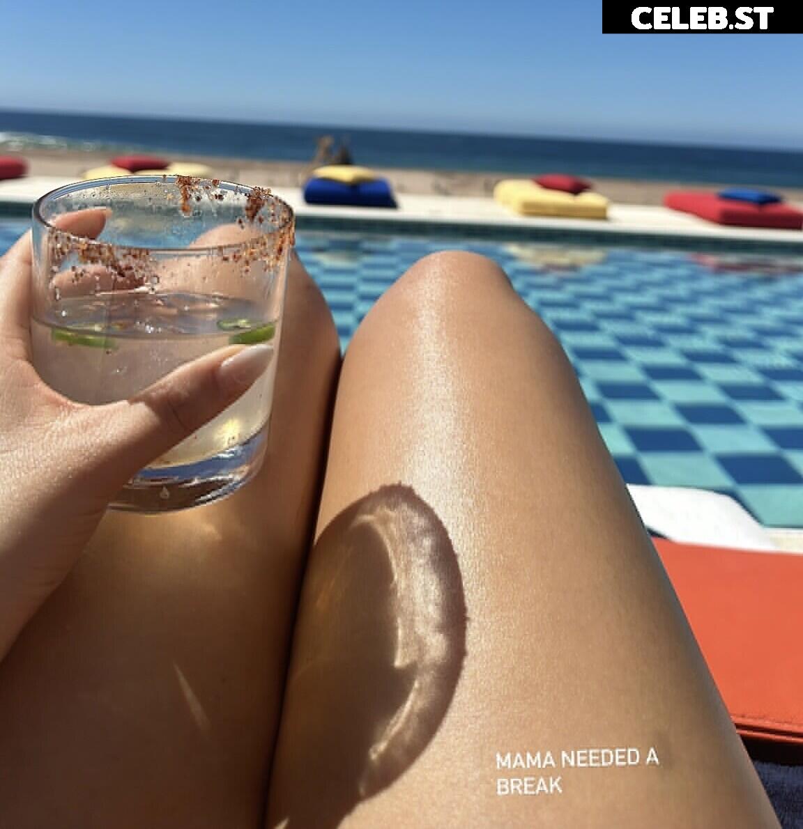 Francia Raisa Image 22743842