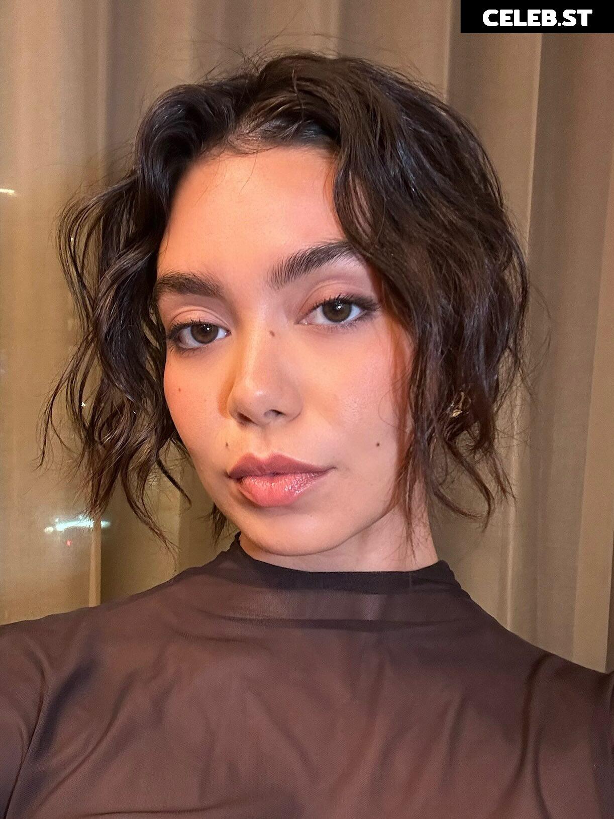 Auli'i Cravalho Image 22742527